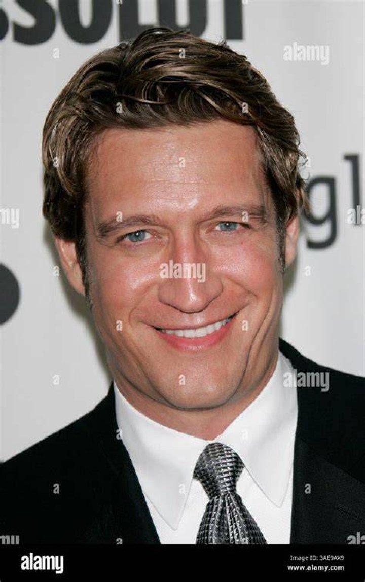 04/30/2005 - Robert Gant - 16th Annual GLAAD Media Awards Honoring Liza Minnelli - KODAK Theatre - Hollywood CA - Keywords: - - - Photo Credit: Glenn Harris / Photorazzi - Contact (1-866-551-7827)
