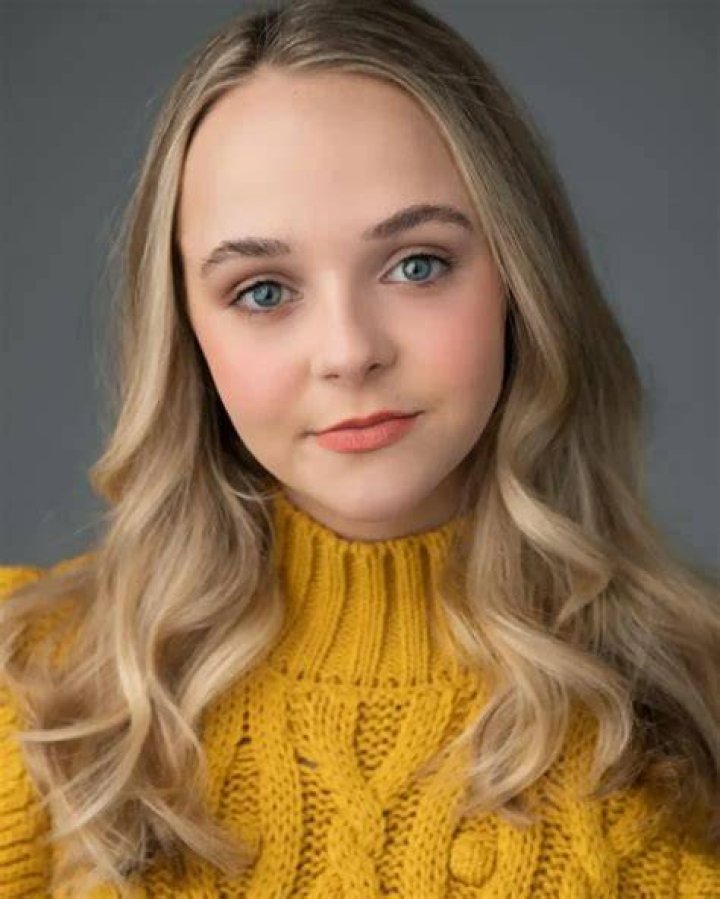 Abby James Witherspoon height