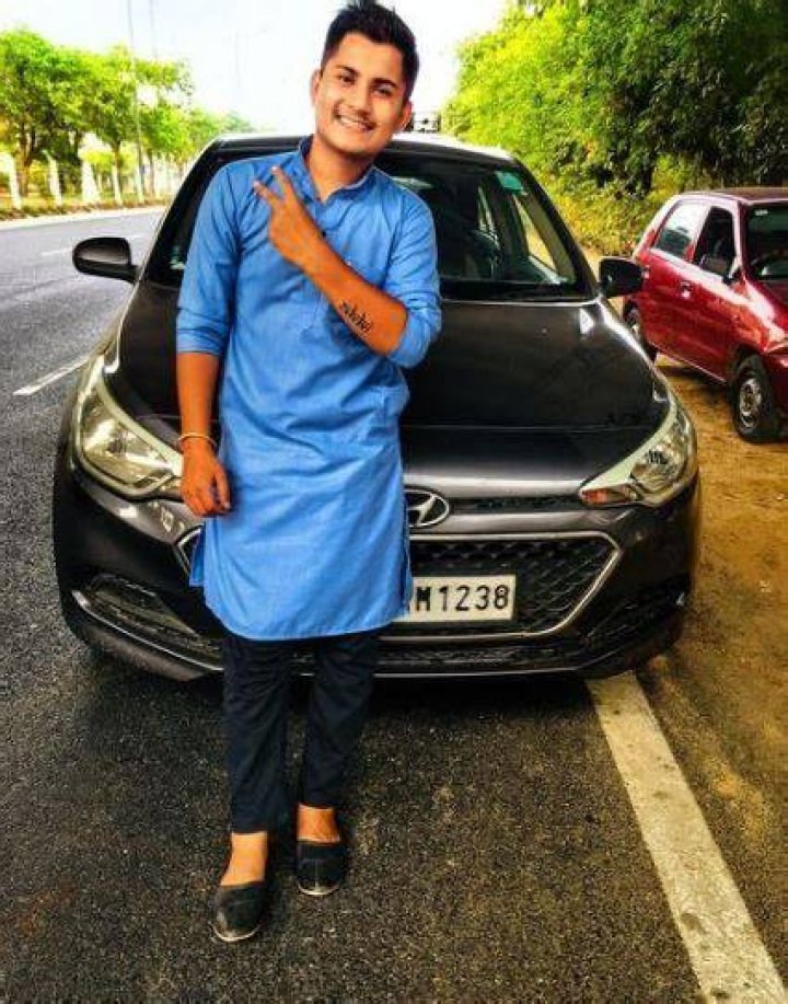 Akki Kalyan car