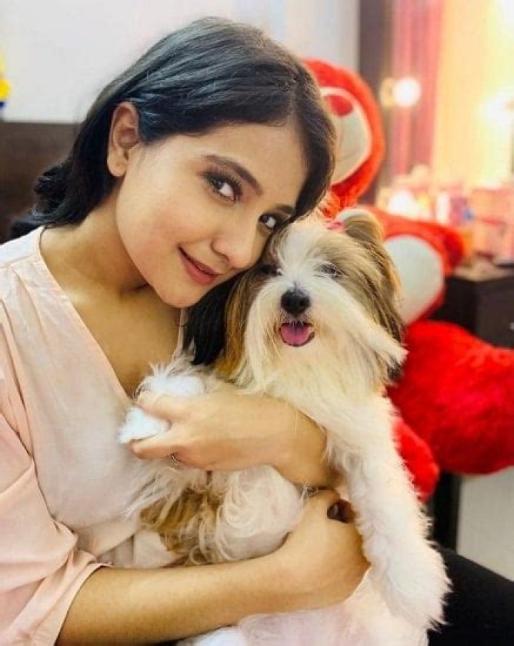 Akshita Mudgal with her dog Stella