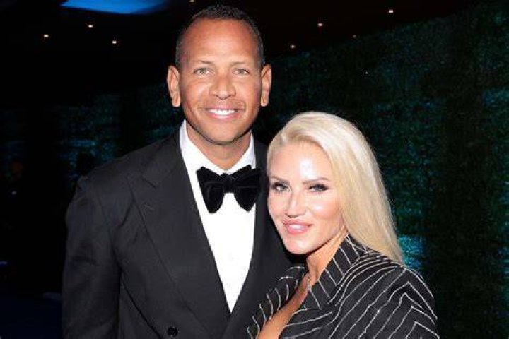 Alex Rodriguez with Jaclyn Cordeiro and his two daughters
