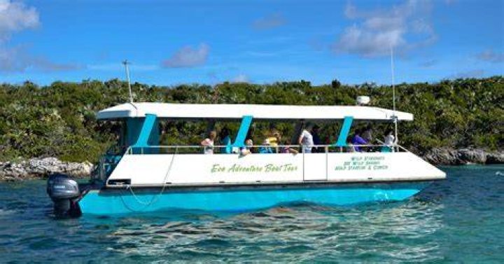 Bahamas Tour Boat