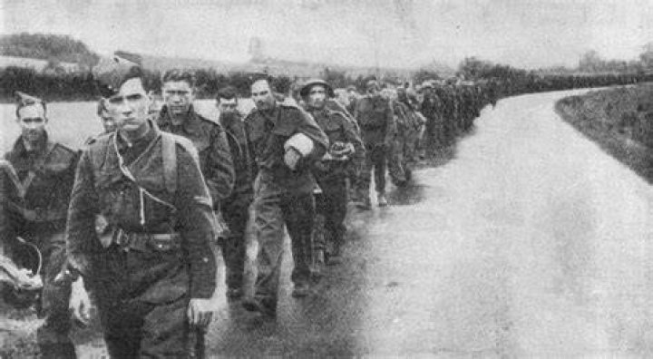 British Prisoners In Calais