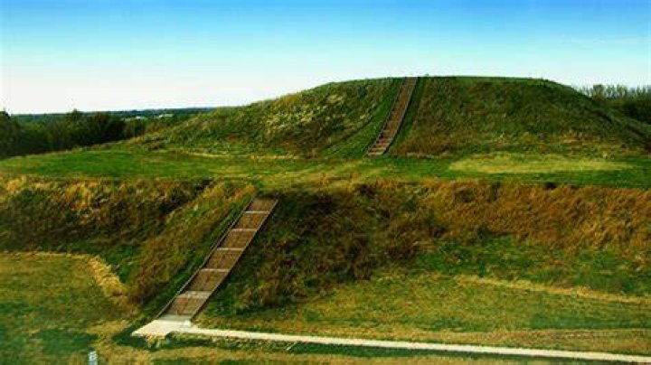Cahokia Mounds