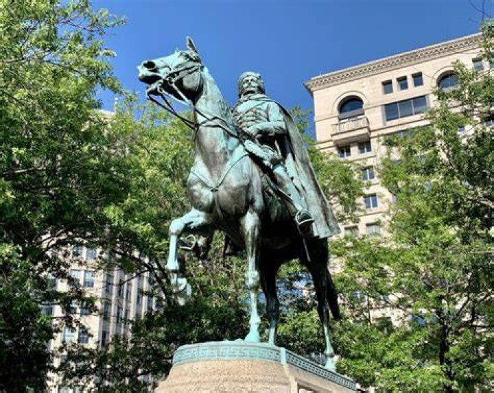 Casimir Pulaski Statue