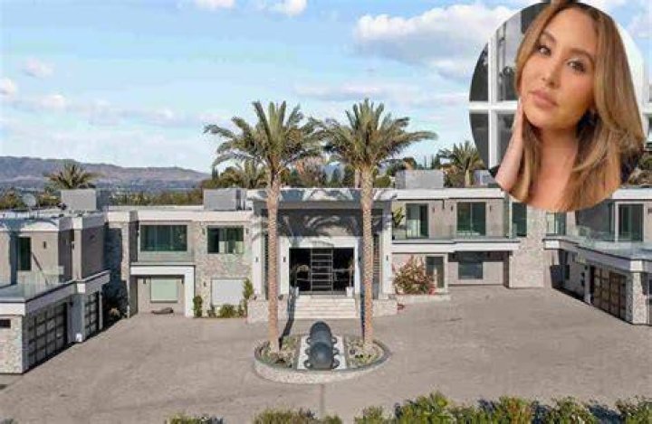 Catherine Paiz house