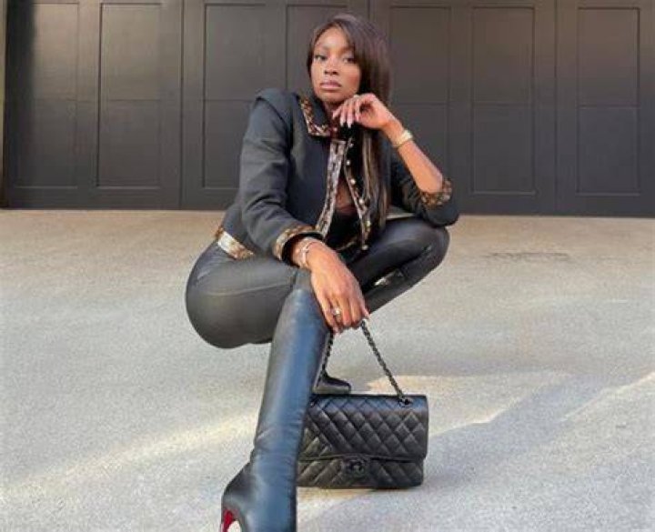 Chelsea Lazkani height
