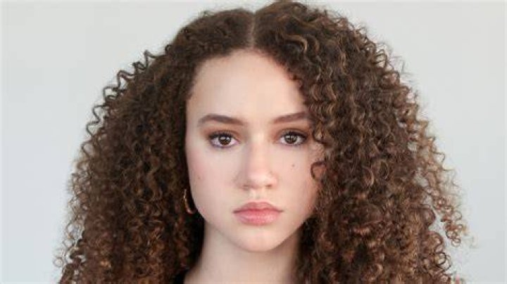 Chloe Coleman article on Deadline magazine