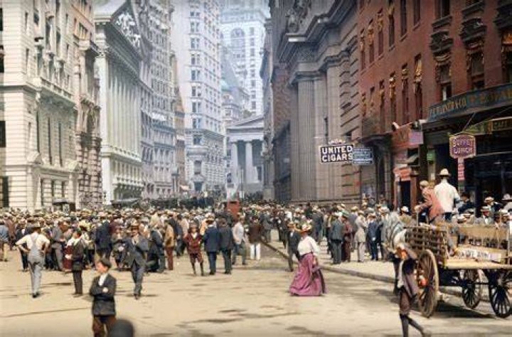 Colorized History