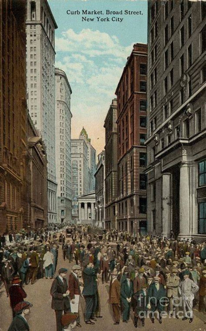 Curb Market In New York City 1900