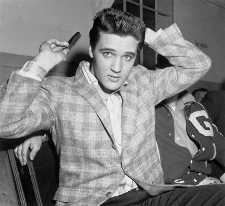 Elvis And Priscilla Presley
