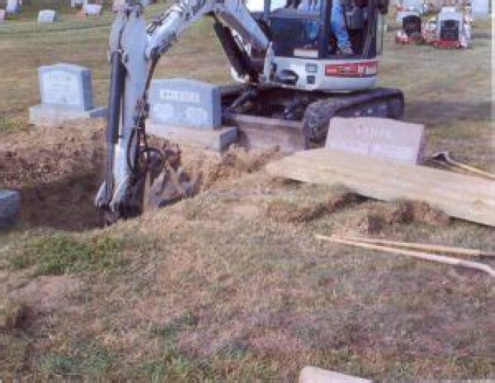 Exhumation Of Mike Wallace