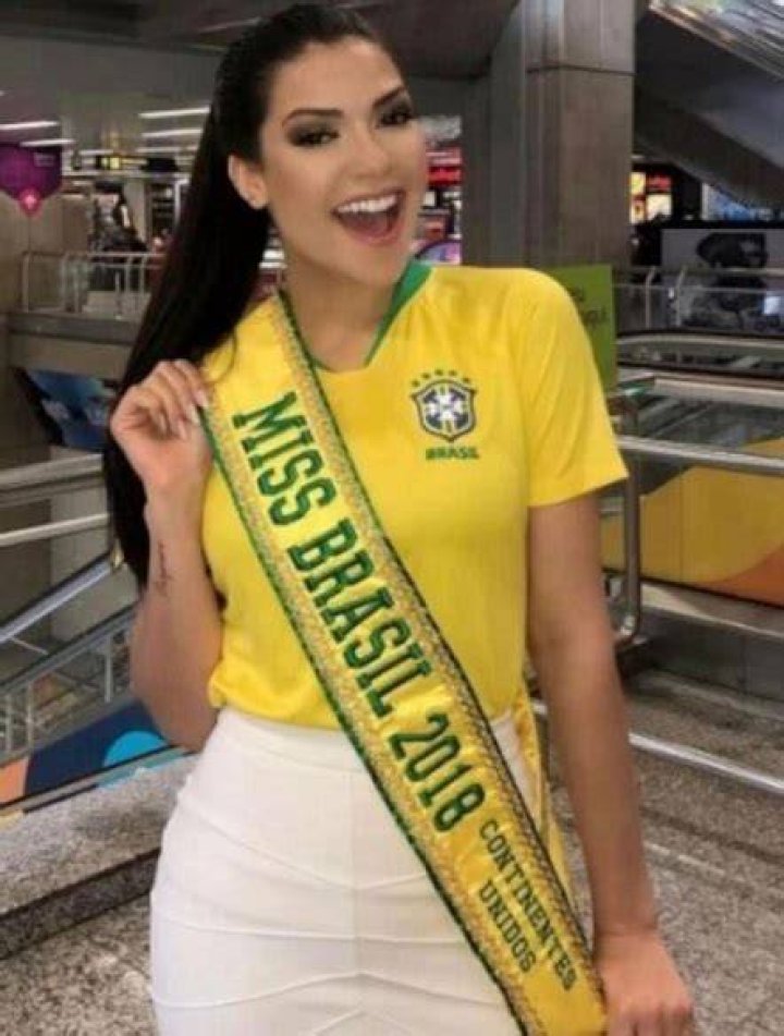 Gleycy Correia Career- Modeling, Beauty Pageant, Business