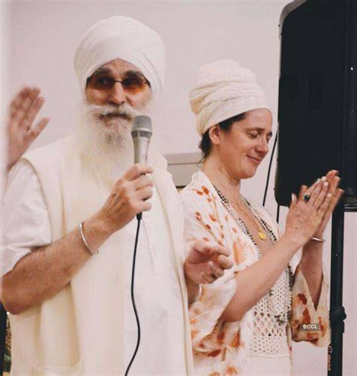 Guru Jagat with Teg Nam