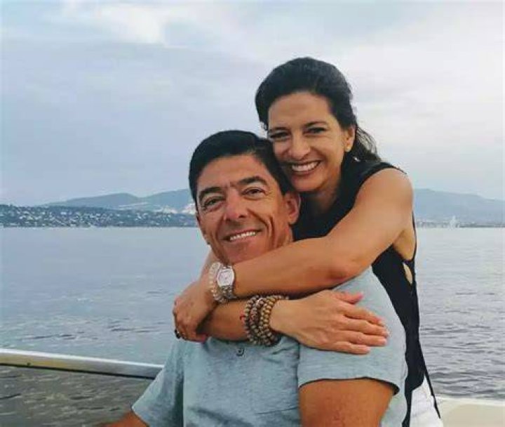 Gustavo Arnal Wife, Girlfriend & Marriage Life