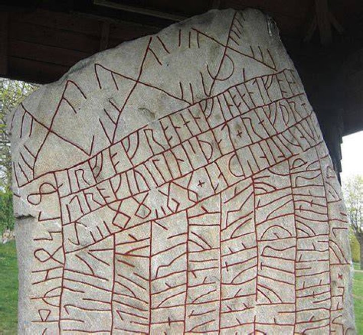 Inscriptions On The Rok Runestone
