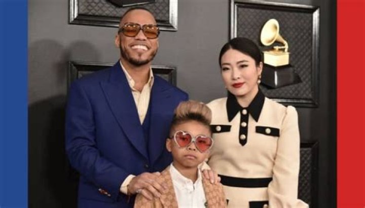 Jae lin with her family