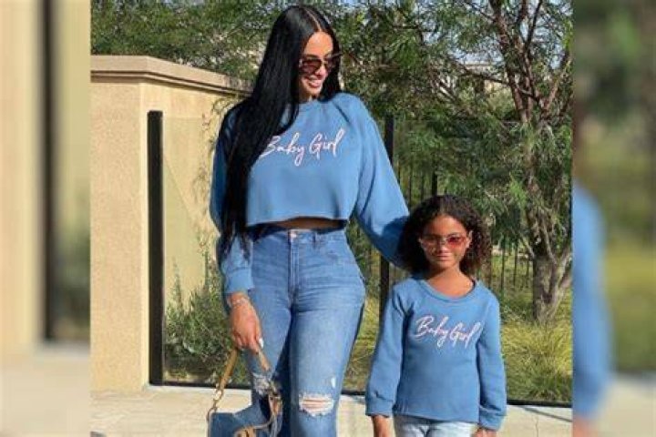 Johanna Leia and her daughter Savvy