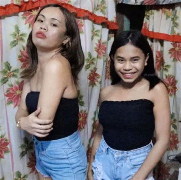 Kim Arda with her sister Stella Arda.