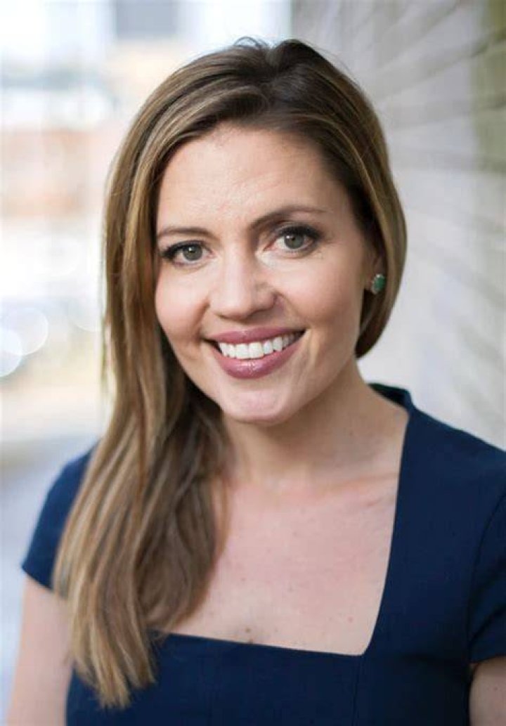 Kim Holderness wiki