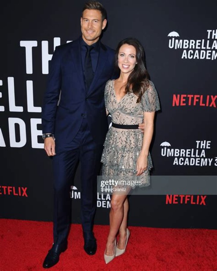 Laura Hopper height