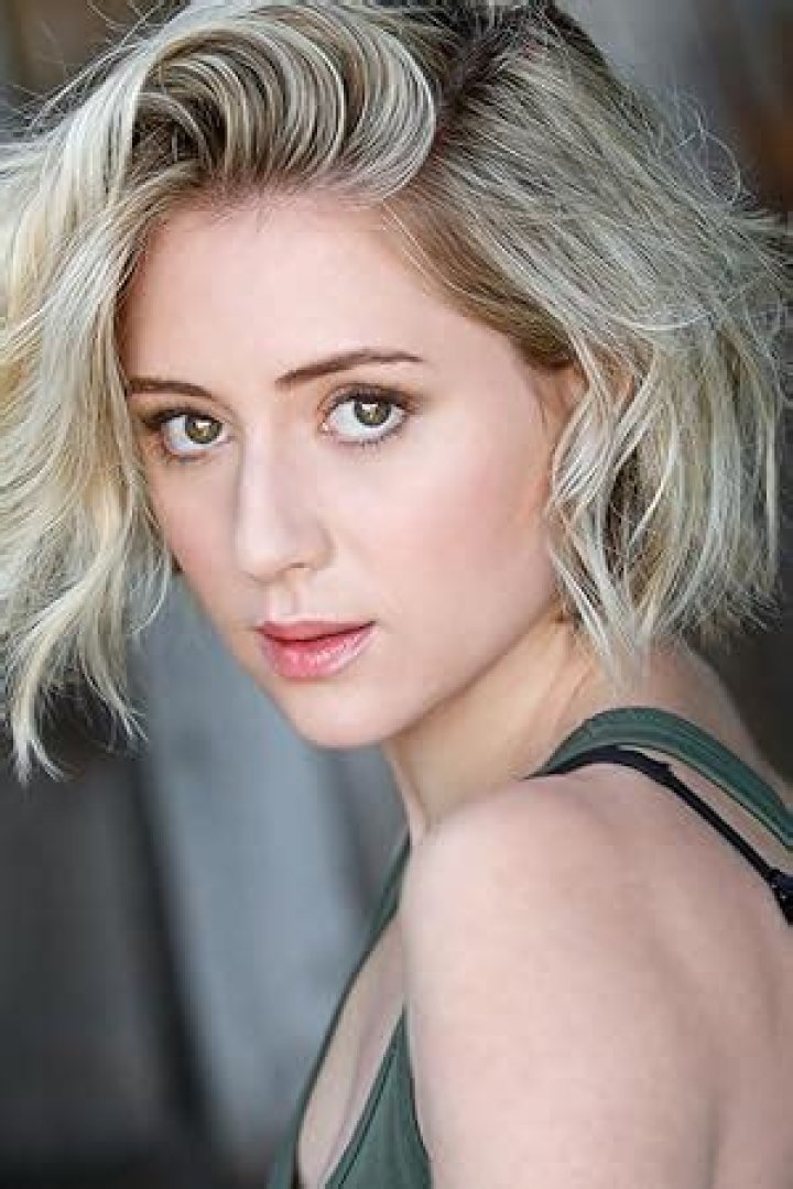 Lizze Broadway Wiki & Bio (School & Trivia)