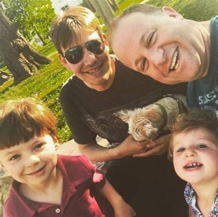 Marlon Reis loves to spend time with his family