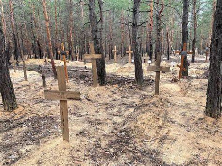 Mass Graves Ukraine