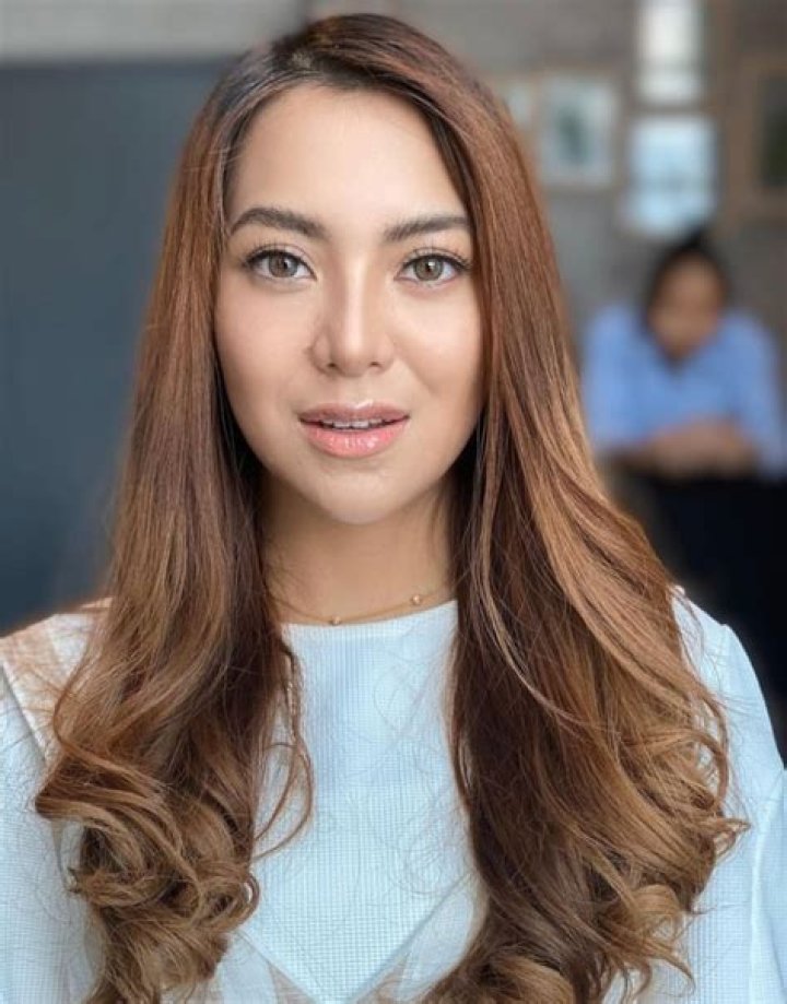 Mawar Rashid career