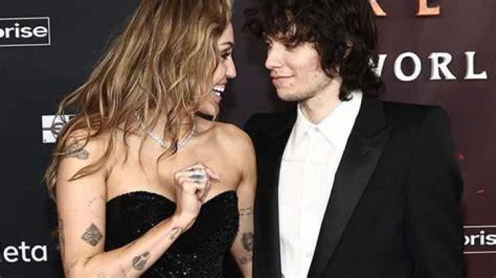Maxx Morando is a musician