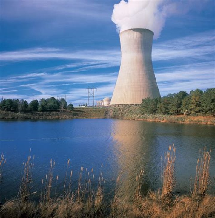 Nuclear Cooling Towers