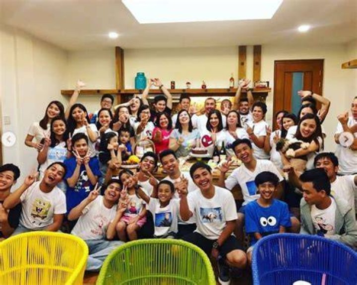 Pau Fajardo spends New Year with kids