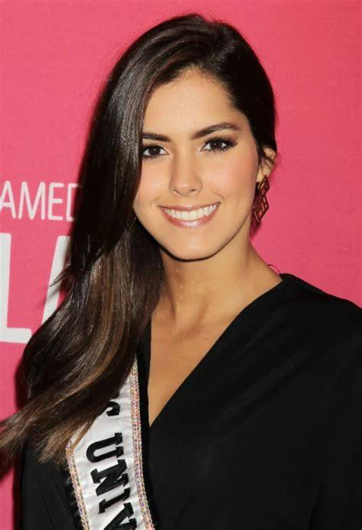 Paulina Ch&aacute;vez height