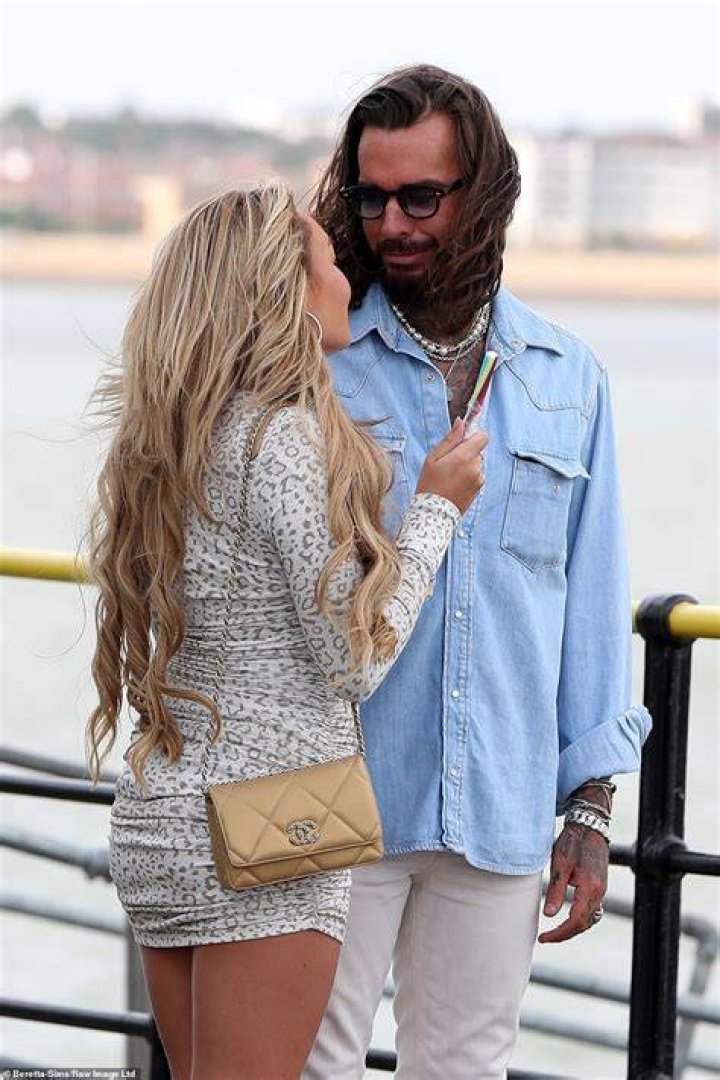 Pete Wicks with Ella Rae Wise