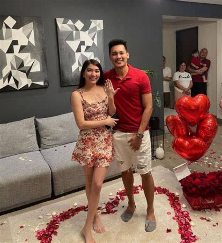 Scottie Thompson proposed Pau Fajardo
