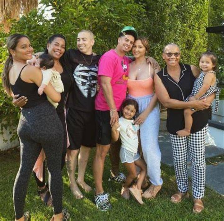 Shyla Walker with her family