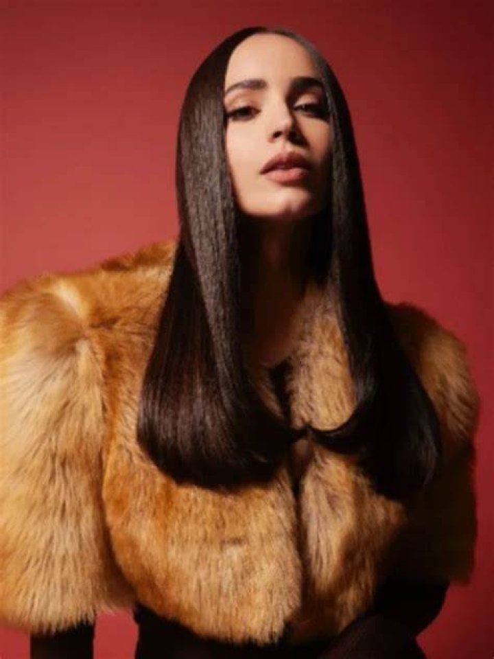 Sofia Carson Height, Weight, Age, Wiki, Biography, Wiki