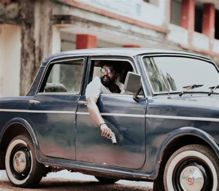 Sreekanth Vettiyar car