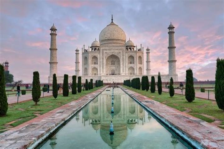 Taj Mahal Picture