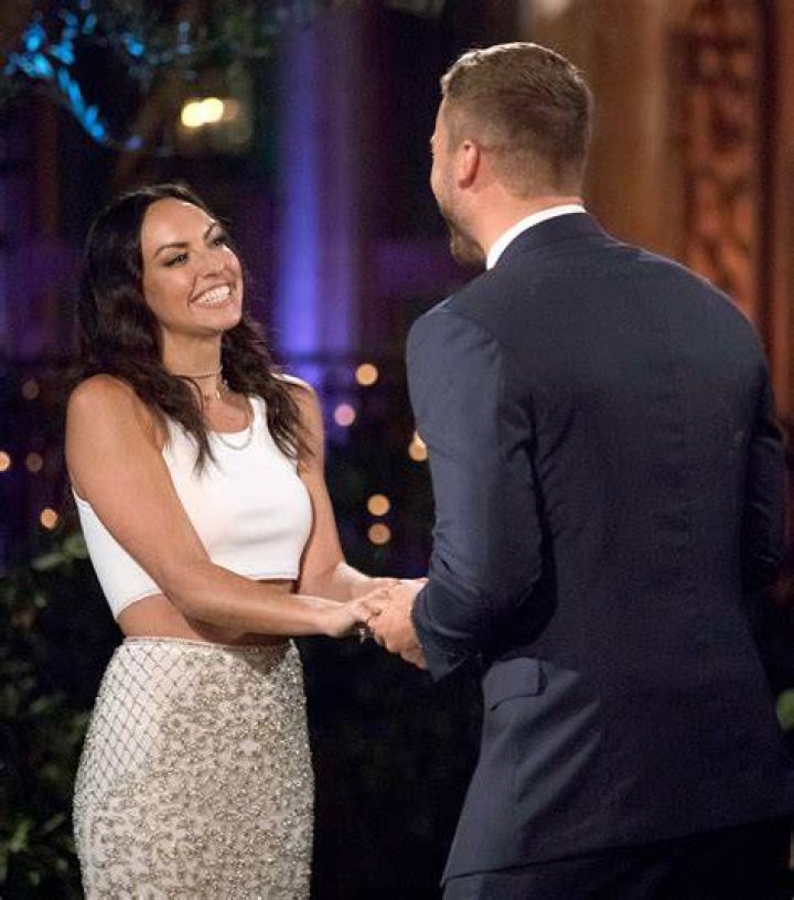 The Bachelor Tracy Shapoff offensive tweets