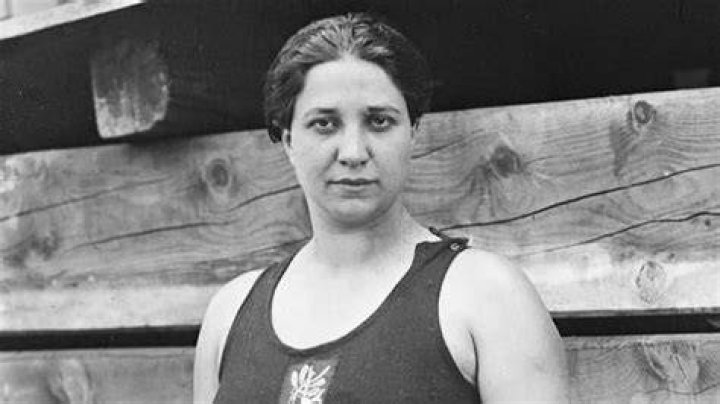 Violette Morris Muscles