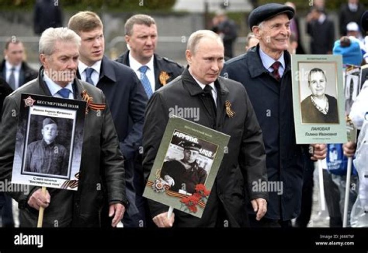 Vladimir Spiridonovich Putin and his wife Maria