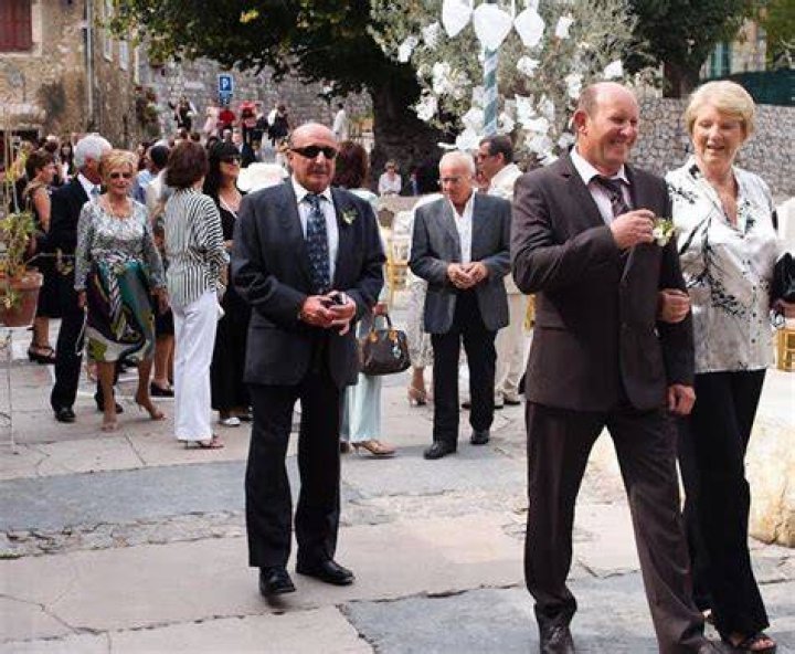 Weirdest Wedding Traditions Charivari