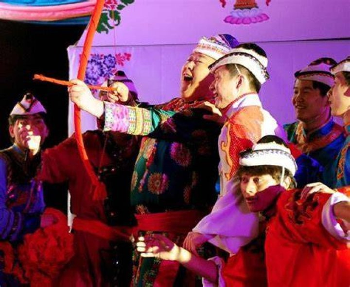 Weirdest Wedding Traditions Yugur Arrow