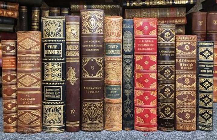 What does unbound mean in books